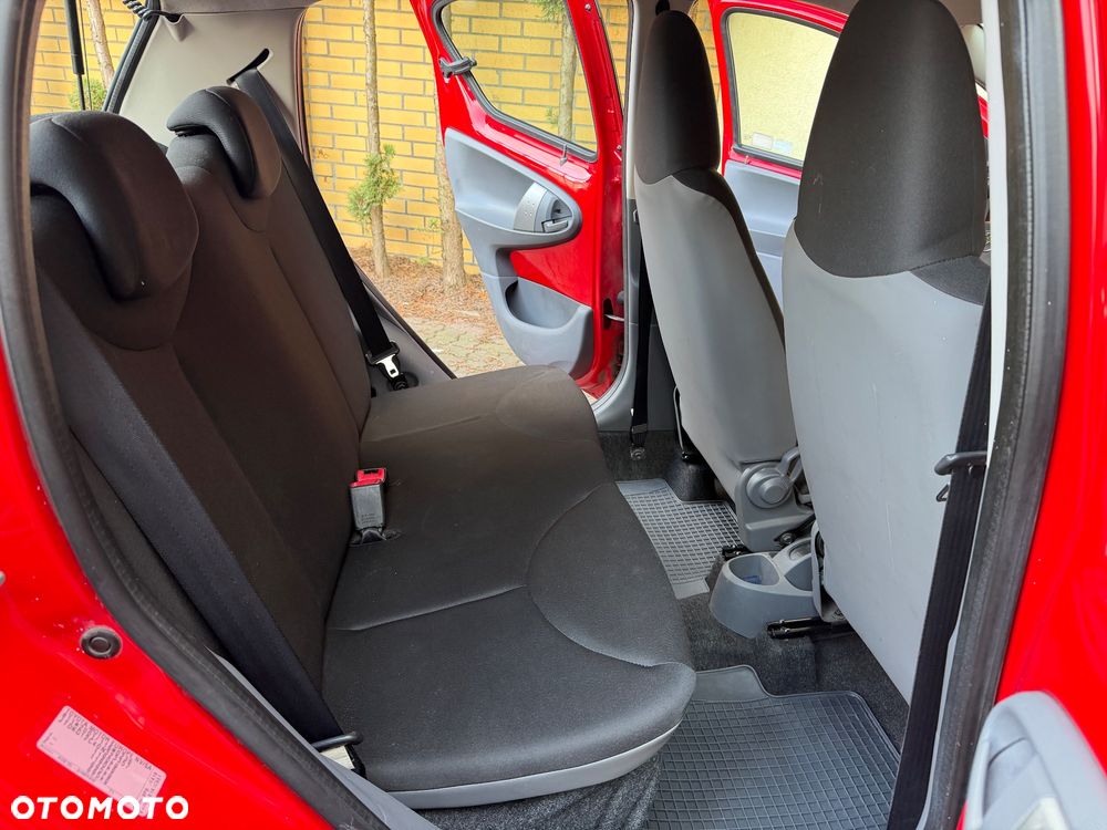 Toyota Aygo 1.0 VVT-i Luna A/C - 12