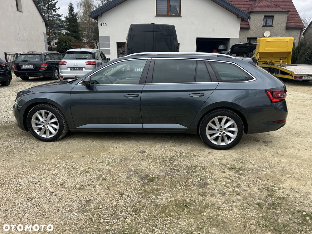 Skoda Superb 2.0 TDI DSG Premium Edition - 4