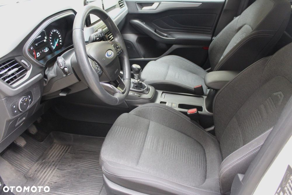 Ford Focus 1.0 EcoBoost Active - 12