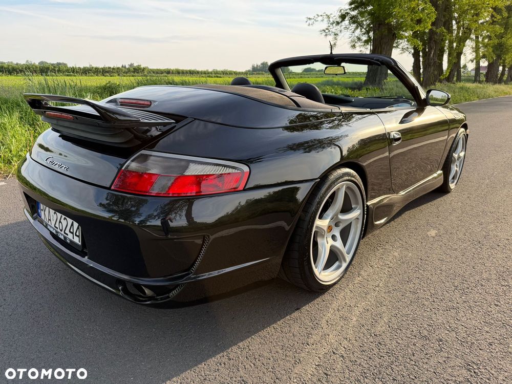 Porsche 911 Carrera - 5
