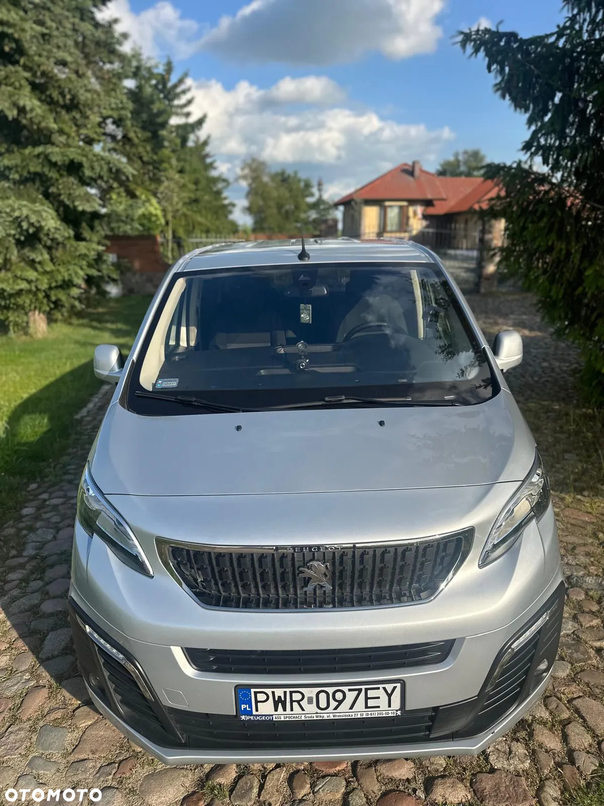 Peugeot Traveller 2.0 BlueHDi Standard Business - 4