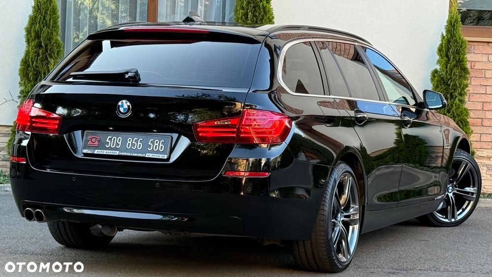 BMW Seria 5 525d Touring Modern Line - 30