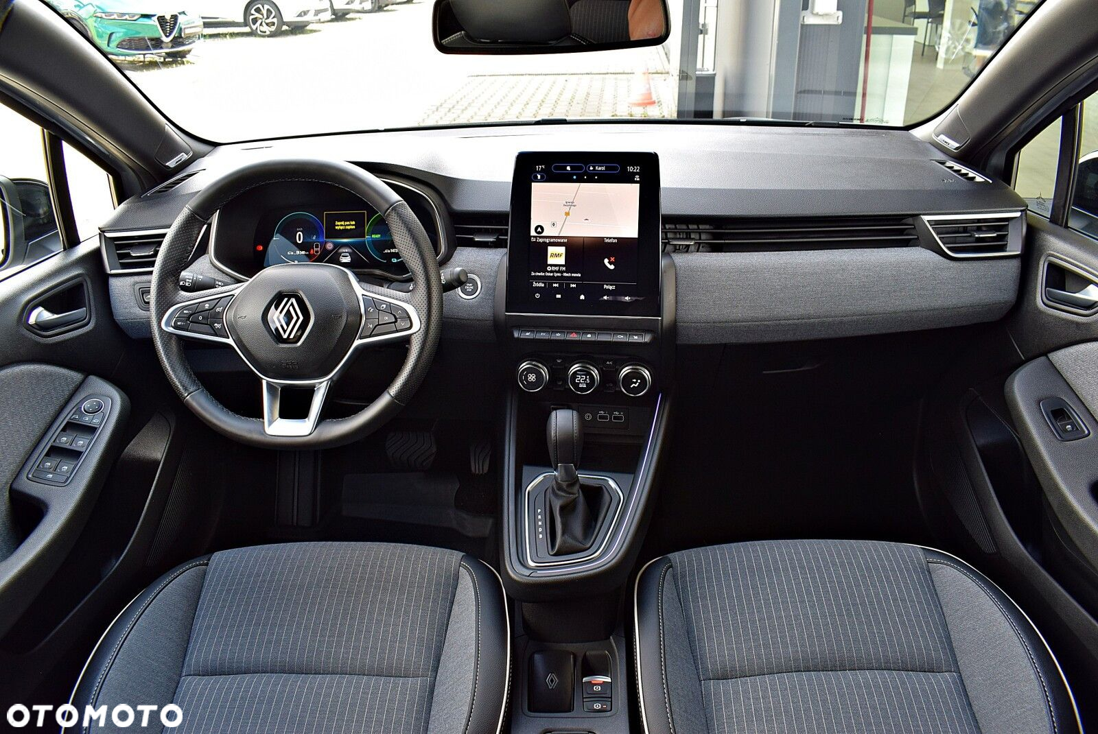 Renault Clio - 19