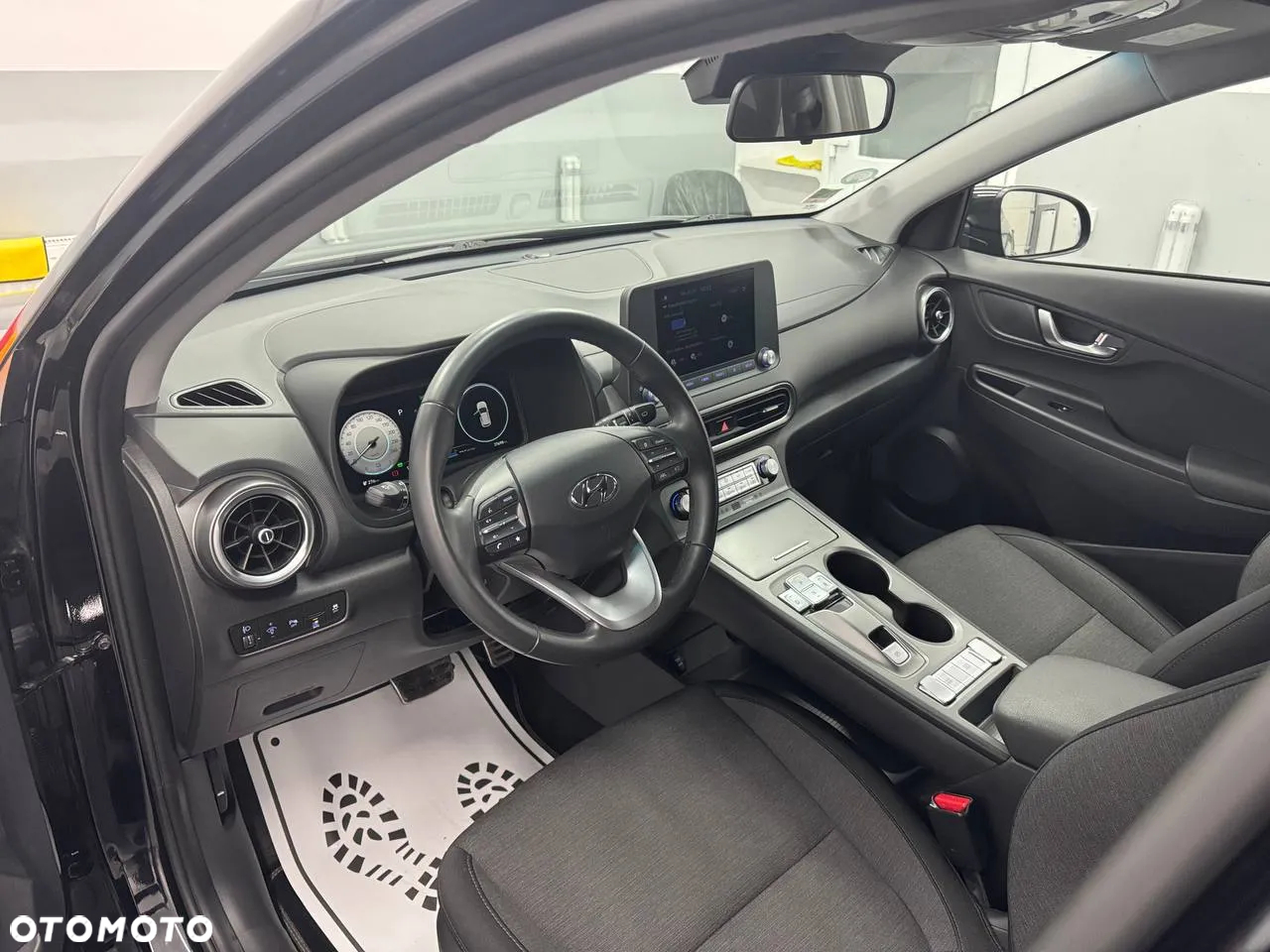 Hyundai Kona EV - 13