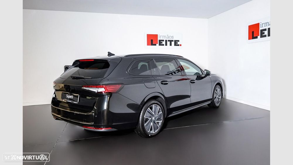 Skoda Superb 1.5 TSI iV Sportline DSG - 24