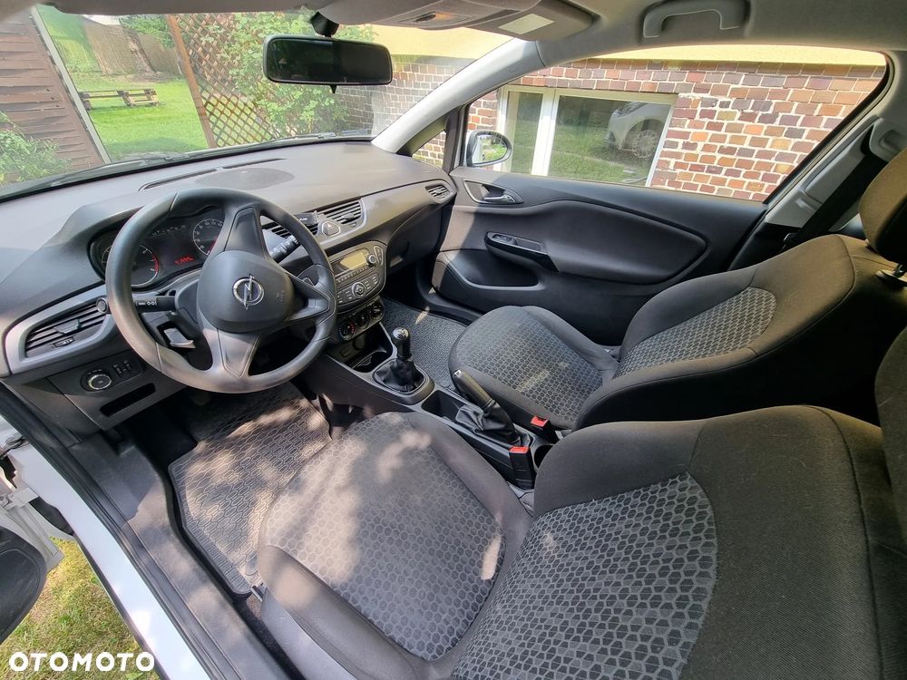 Opel Corsa 1.4 Essentia - 11