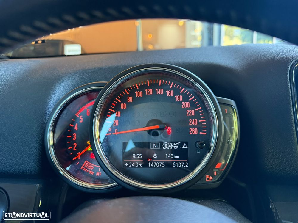 MINI Countryman One D - 11