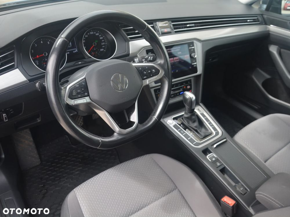 Volkswagen Passat 1.5 TSI EVO Essence DSG - 8