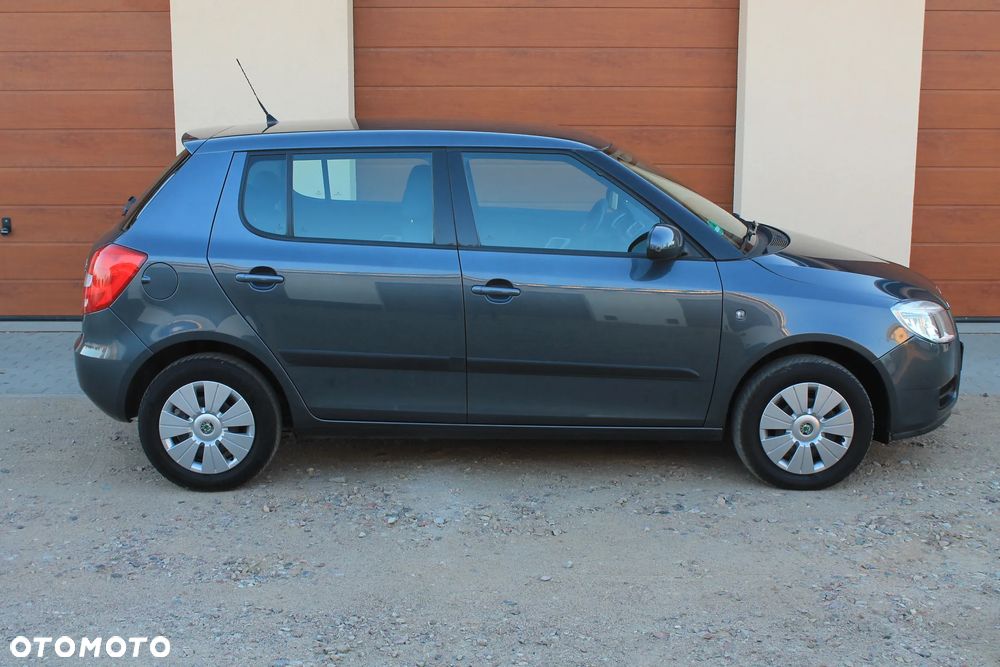 Skoda Fabia 1.2 HTP - 11