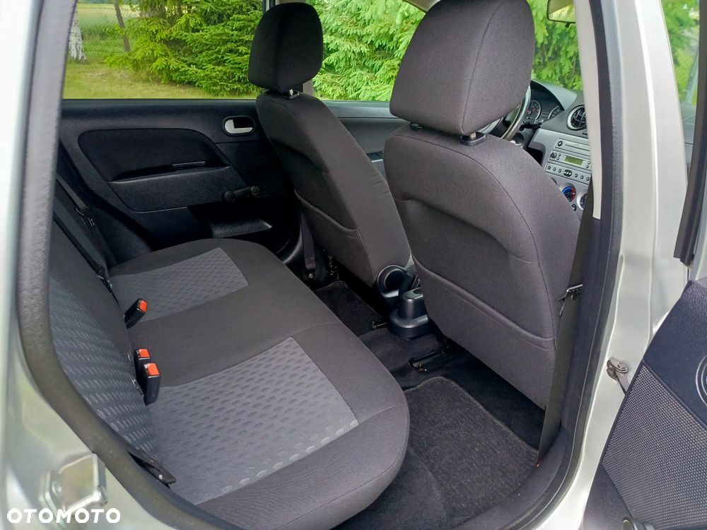 Ford Fiesta 1.4 Connection - 27