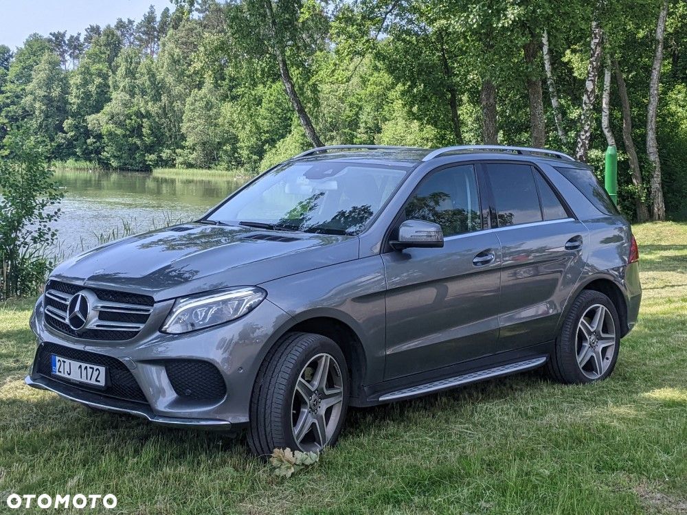 Mercedes-Benz GLE 400 4-Matic 9G-TRONIC - 2