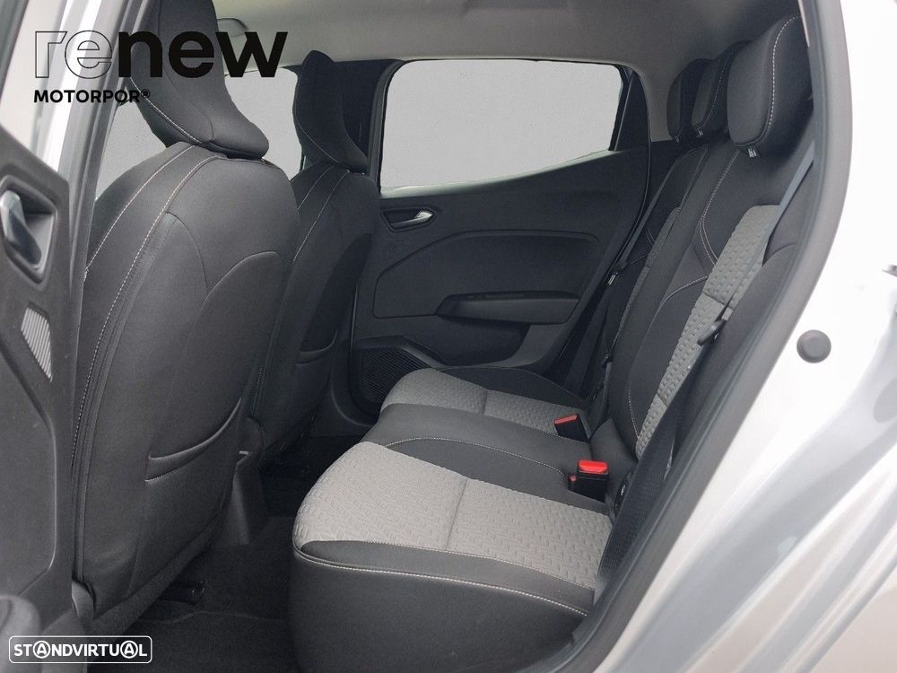 Renault Clio 1.0 TCe Evolution - 8