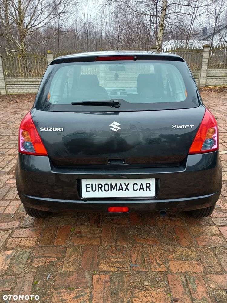 Suzuki Swift 1.3 DDiS Comfort - 15