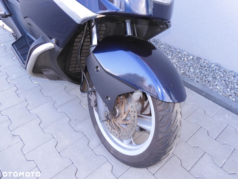 Aprilia Atlantic - 4