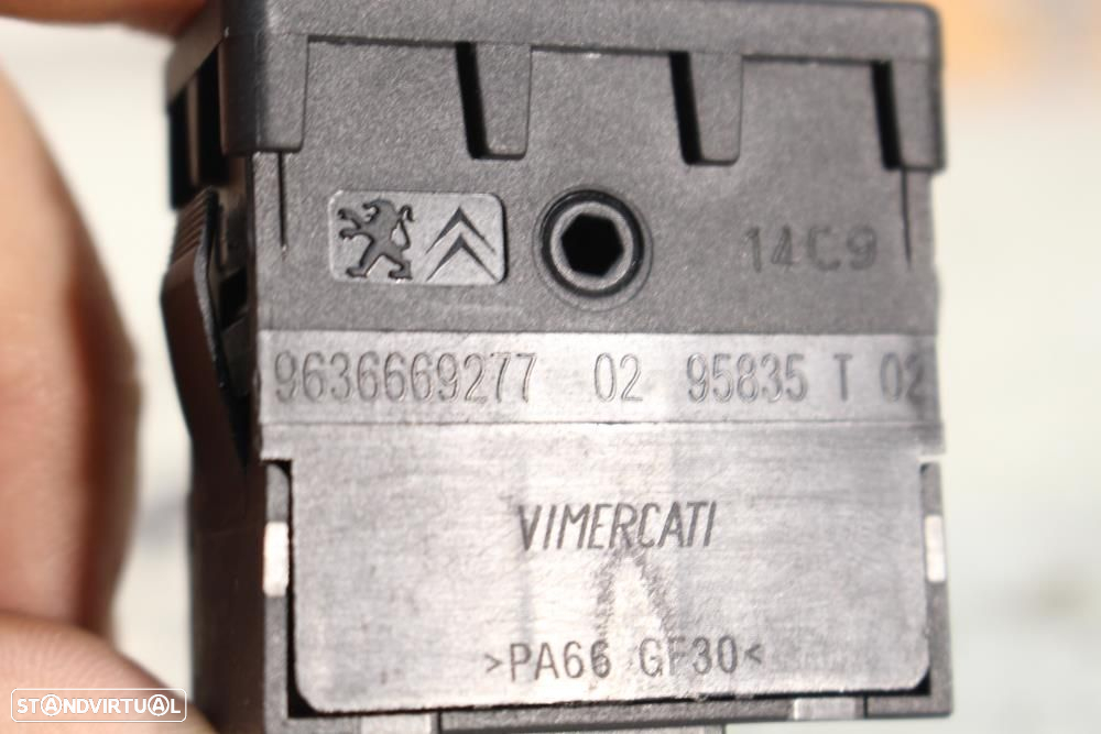 Comutador / Botão Peugeot 308 Ii  9807240977 / 98189731Zd / 9636669277 - 8