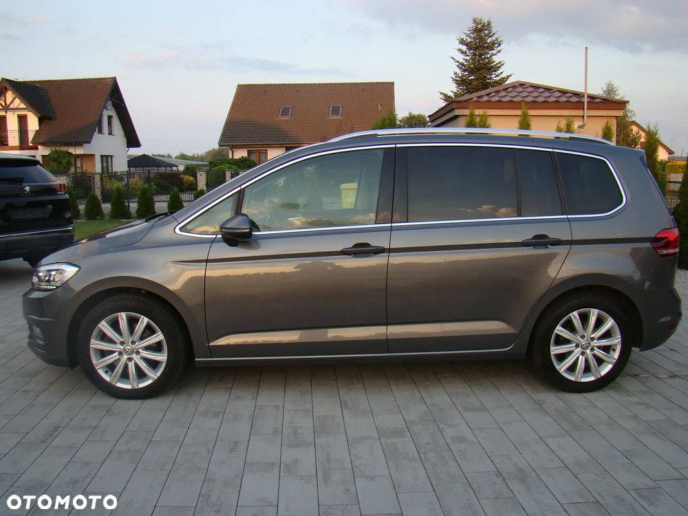 Volkswagen Touran 2.0 TDI SCR Highline - 8