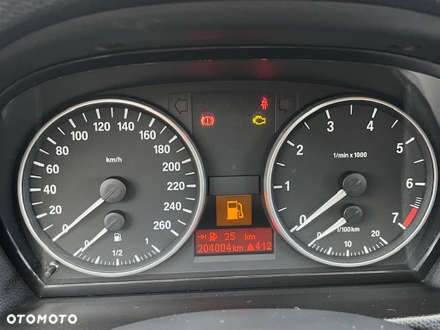 BMW Seria 3 318i - 19