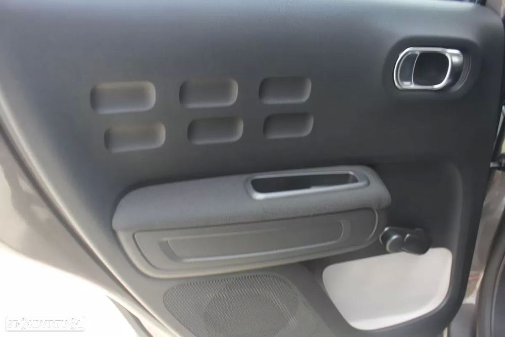 Citroën C3 1.2 PureTech Max - 26