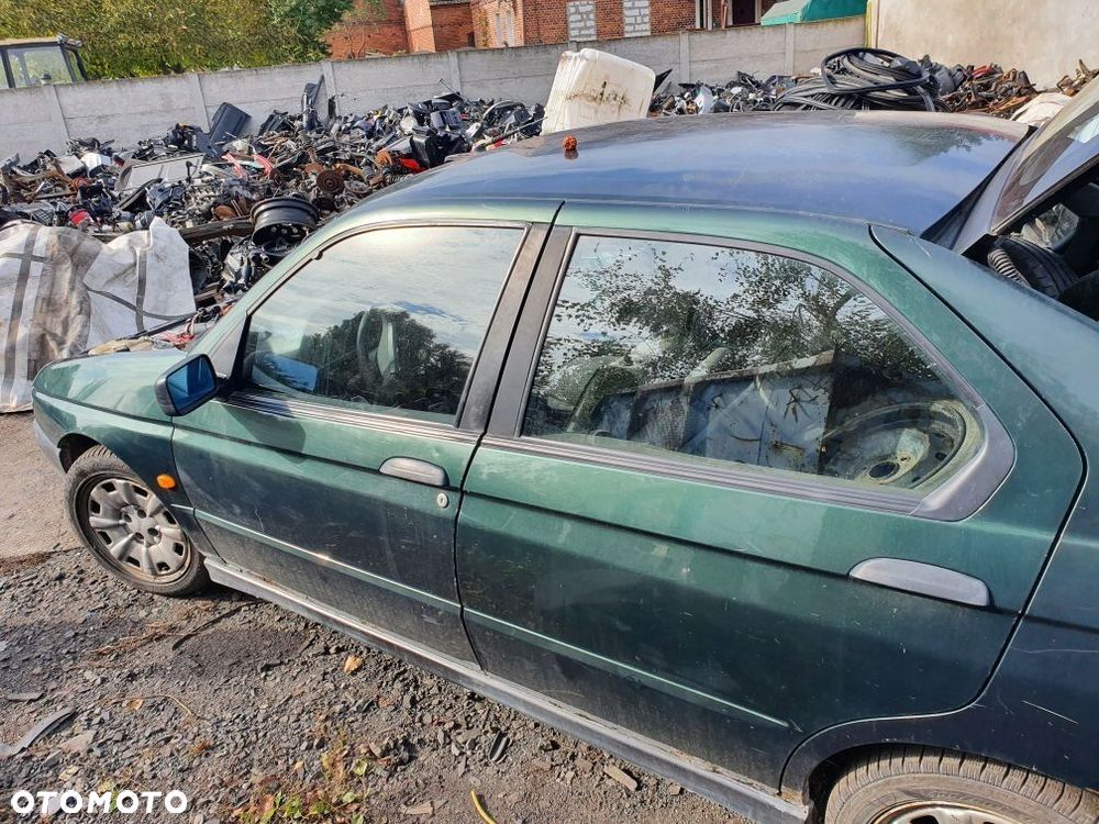 maska PRZÓD PRZEDNIA ALFA romeo 146 96 rok POKRYWA SILNIKA zielona zdrowa - 7