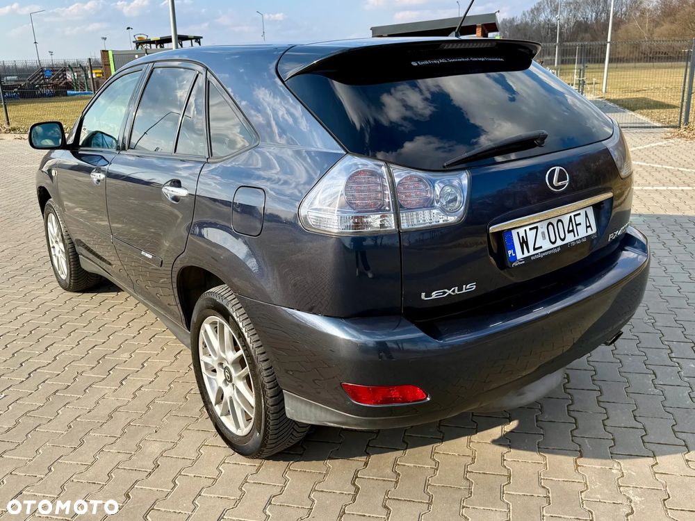 Lexus RX - 4