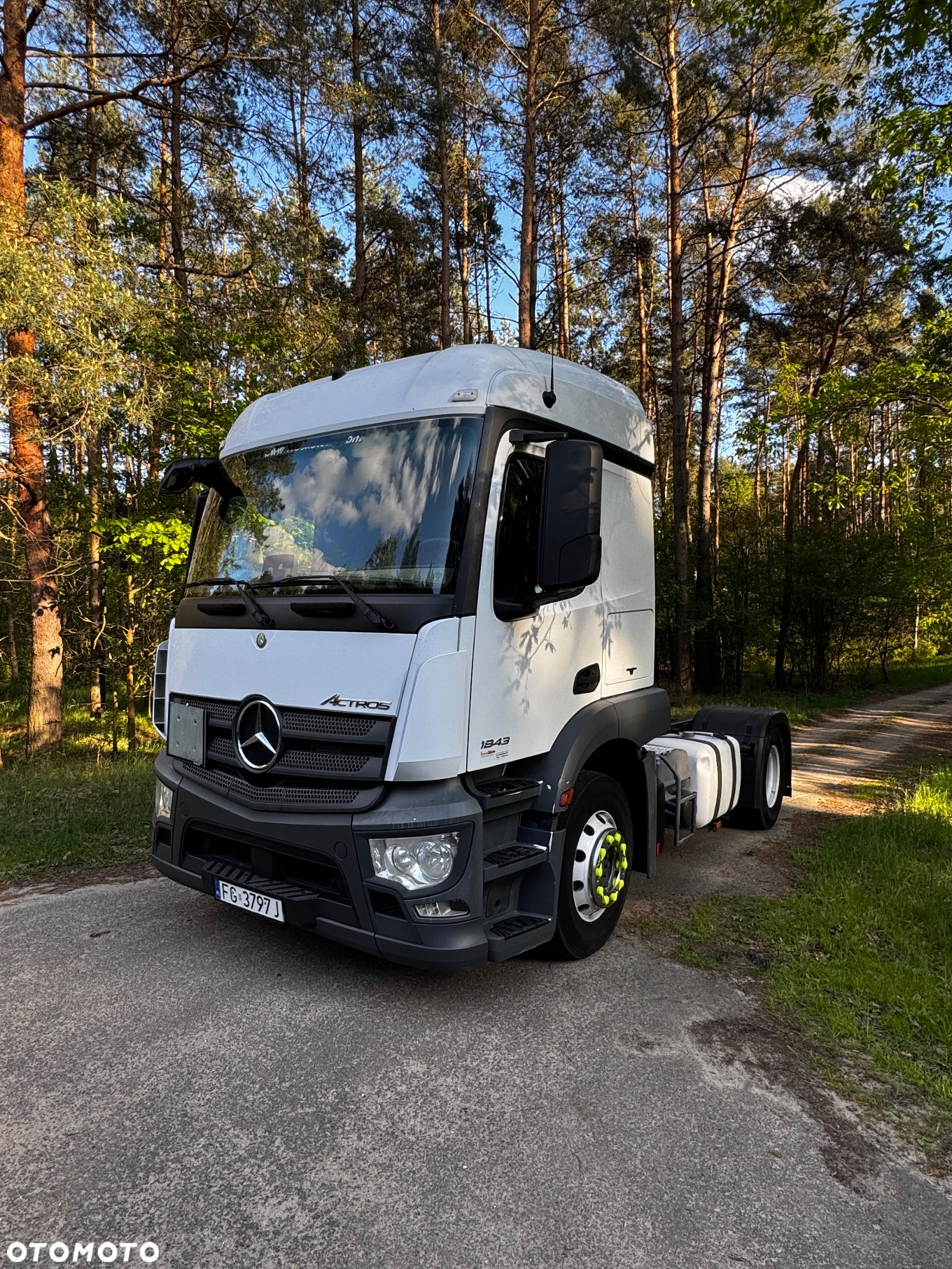 Mercedes-Benz ACTROS - 3