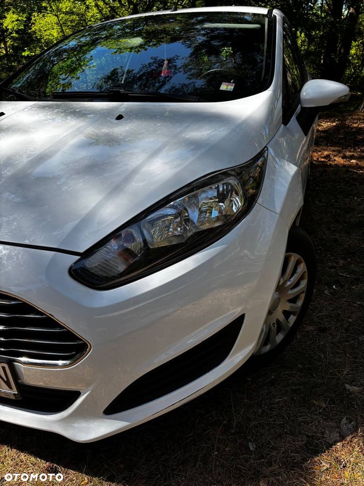 Ford Fiesta - 9