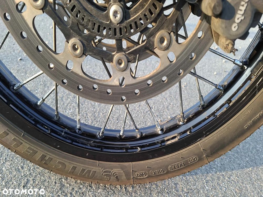Triumph Tiger - 5