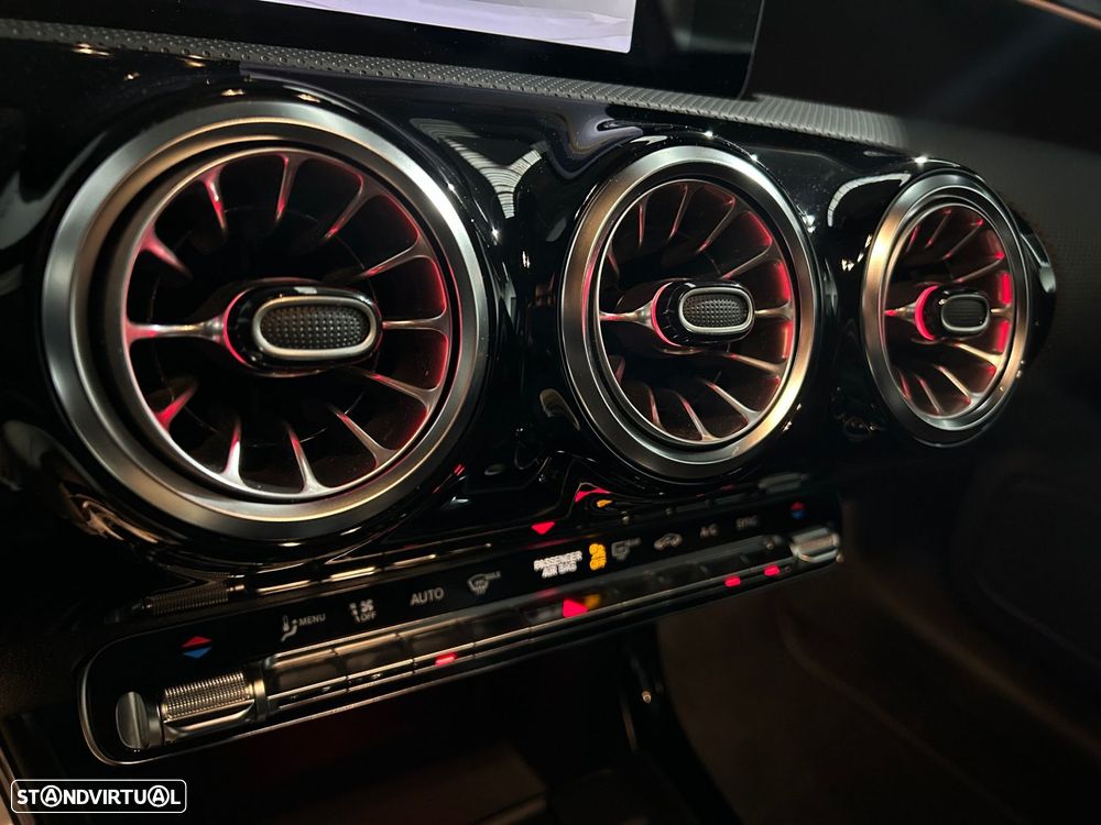 Mercedes-Benz A 160 AMG Line - 30