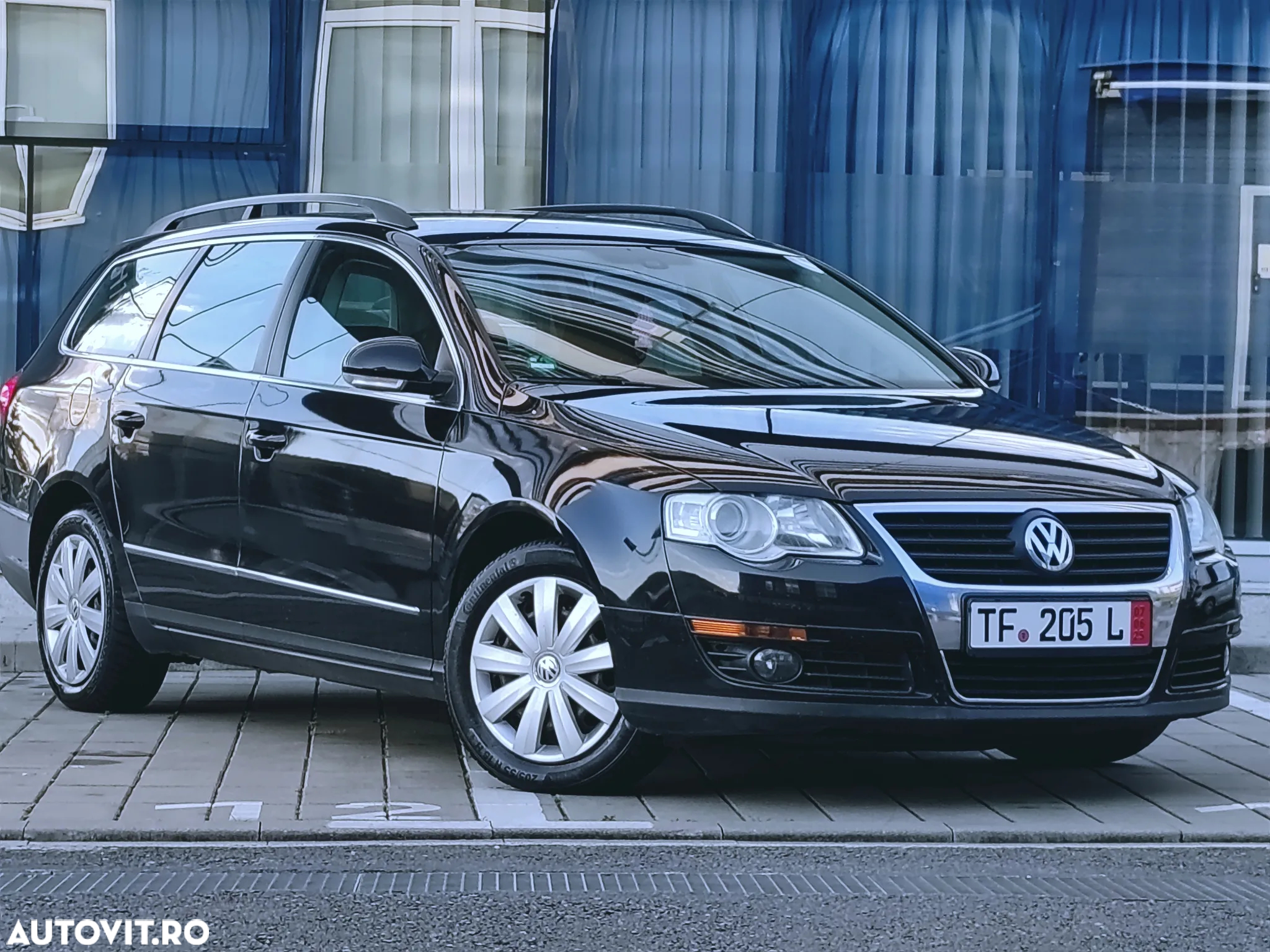 Volkswagen Passat Variant 2.0 TDI DPF DSG Comfortline - 3