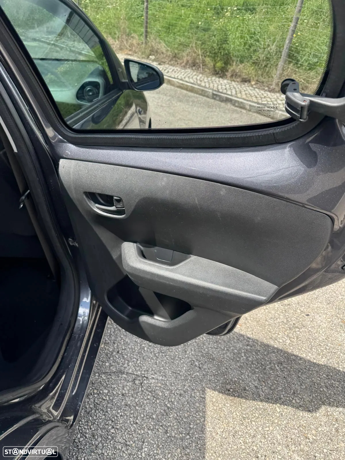 Peugeot 108 1.0 VTi Allure - 26