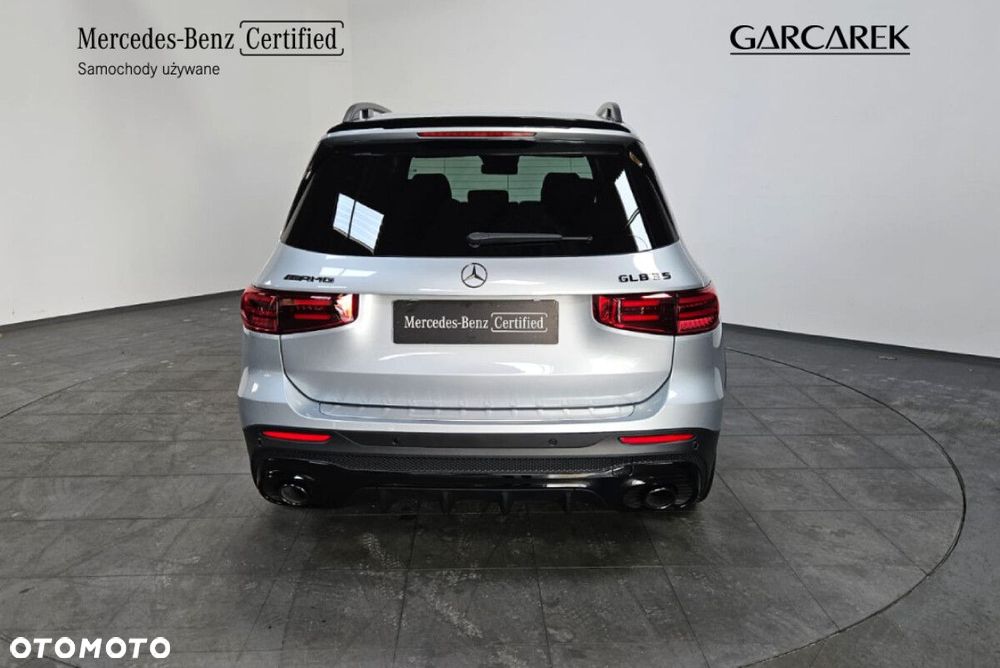 Mercedes-Benz GLB - 6