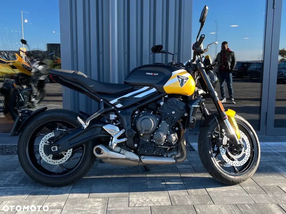 Triumph Trident - 2