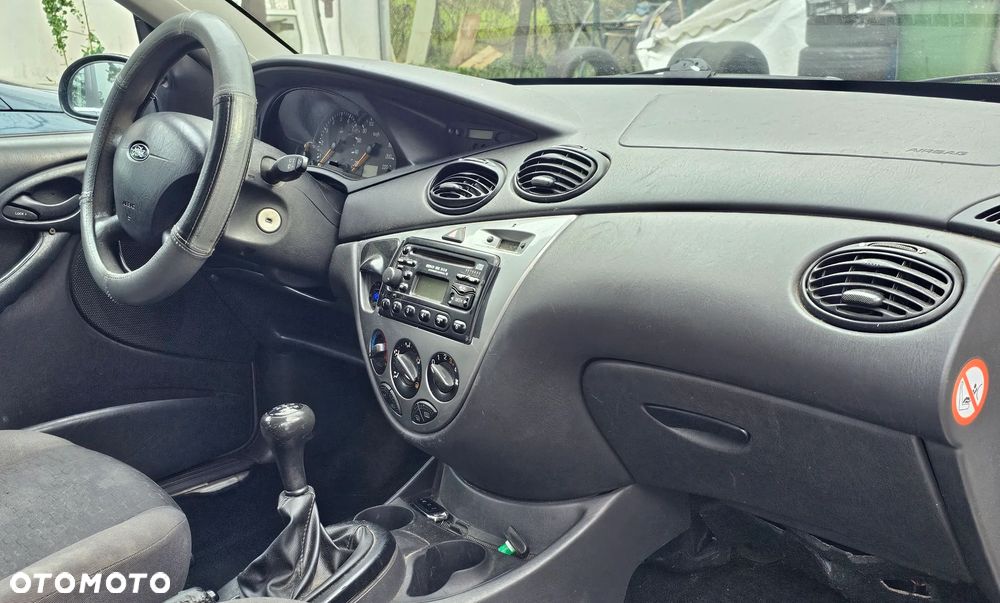 Ford Focus - 11