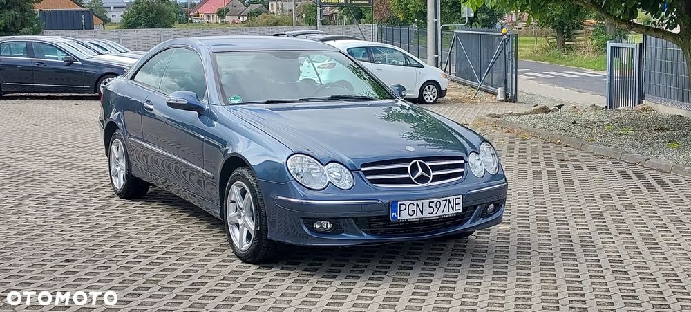 Mercedes-Benz CLK - 4