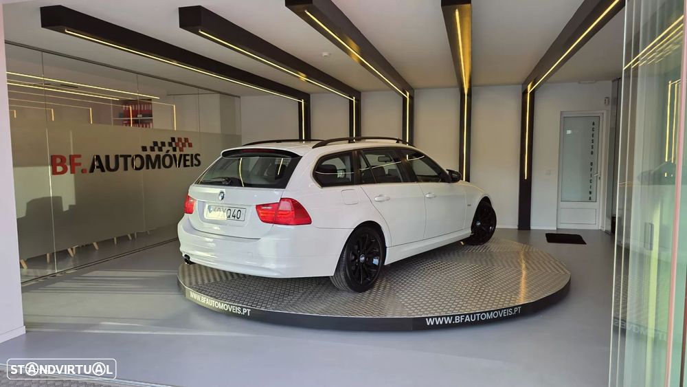 BMW 318 d Sport - 19