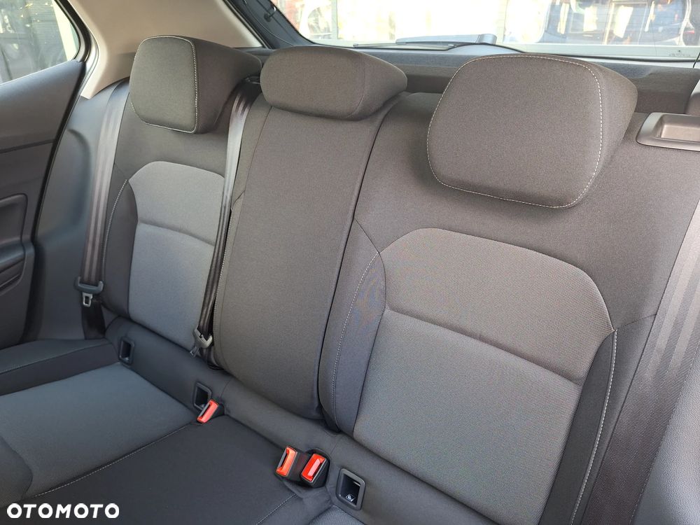 Skoda Fabia 1.0 TSI Drive DSG - 24