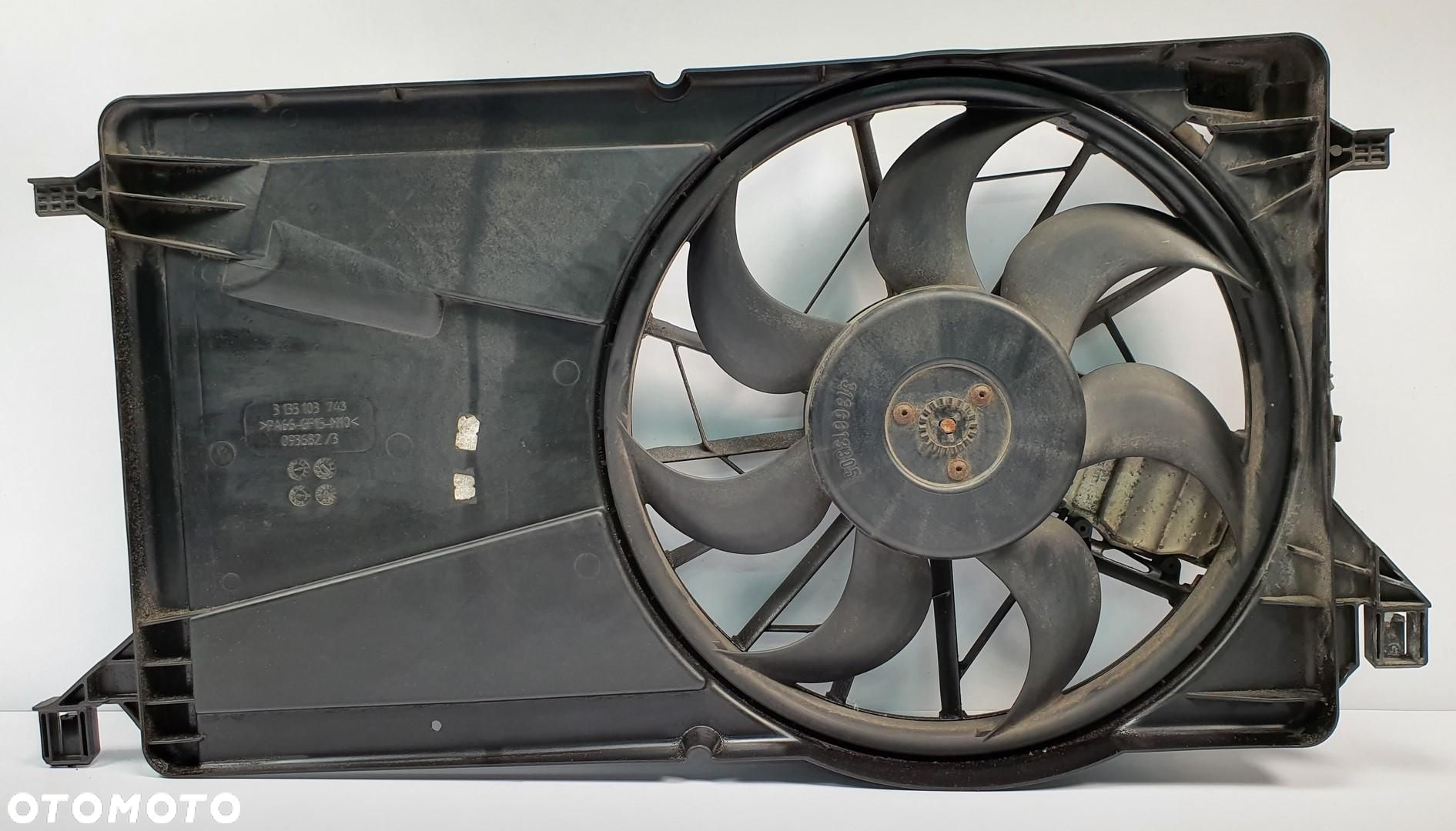 WENTYLATOR CHŁODNICY FORD FOCUS MK2 2.0 16V 3M5H-8C607-RH 0130307072 - 5