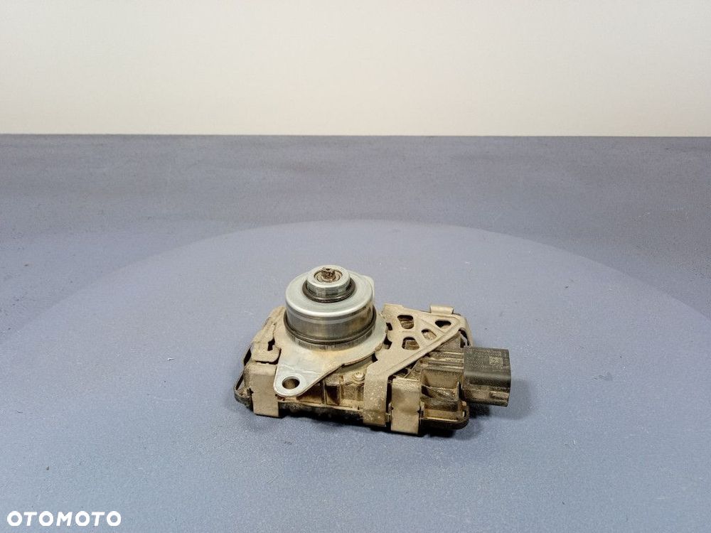 BMW 7 G11 G12 NASTAWNIK REDUKTORA xDrive 8670279 - 1