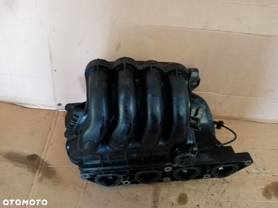 Kolektor ssący VW Golf IV 4 1.4 16V 036129711CE - 5