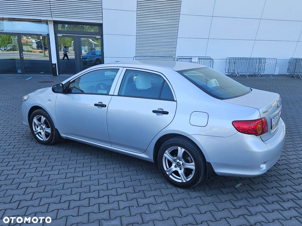 Toyota Corolla 1.4 VVT-i Terra - 13