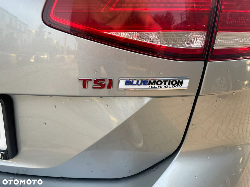Volkswagen Passat 1.8 TSI BMT Comfortline - 22