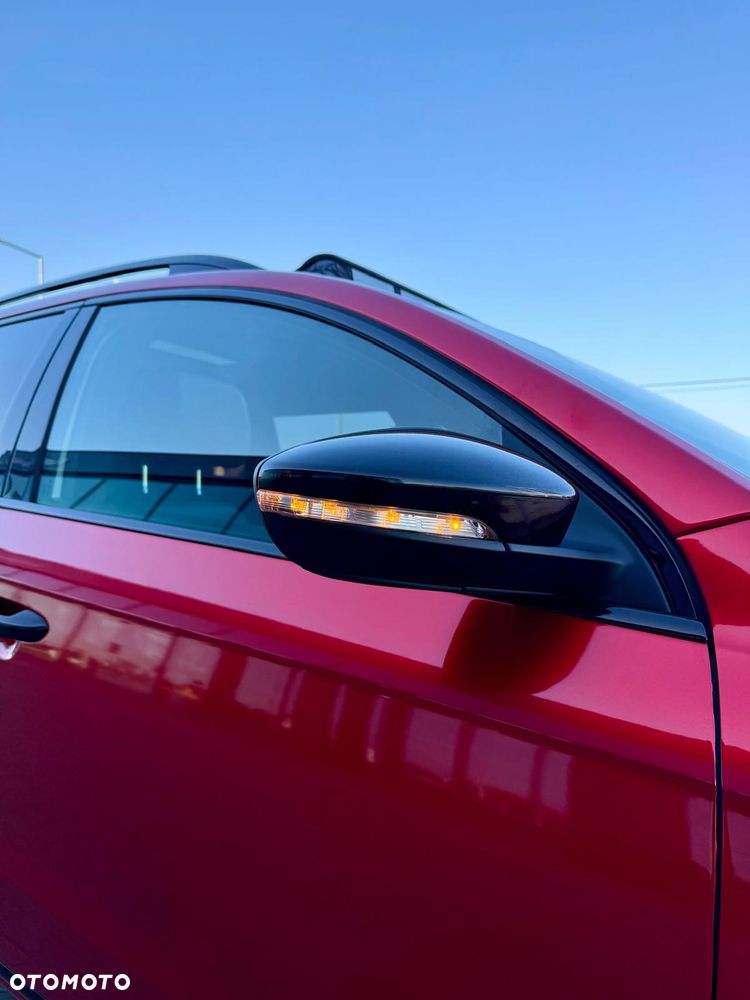 Volkswagen Passat 2.0 TDI DSG BlueMotion Technology R-Line - 12