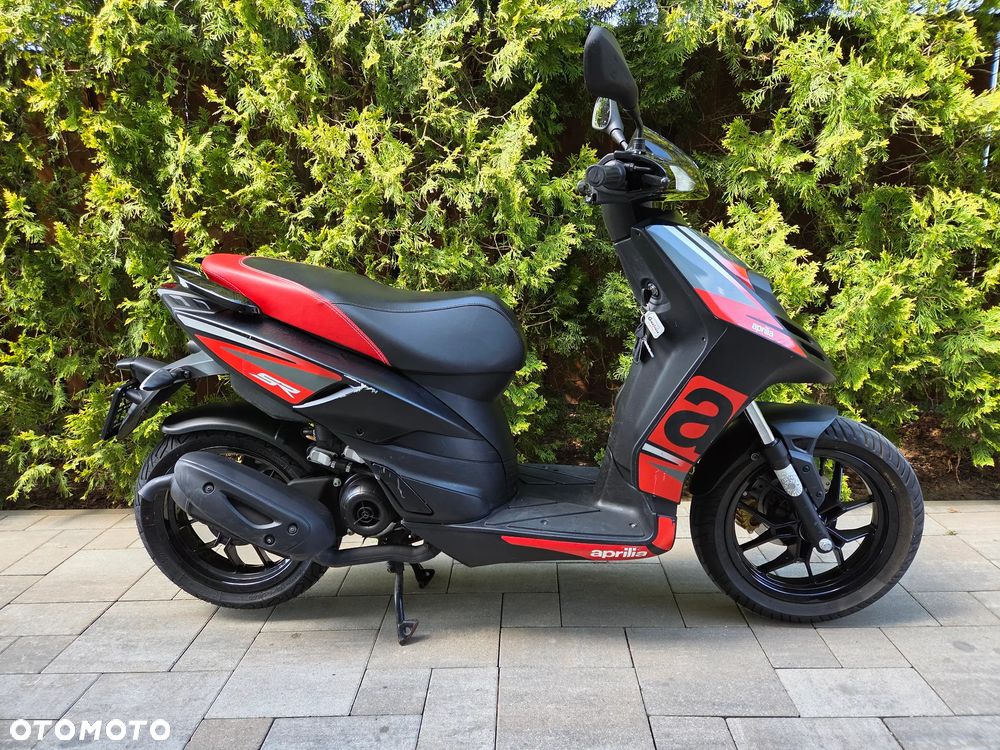 Aprilia SR - 2