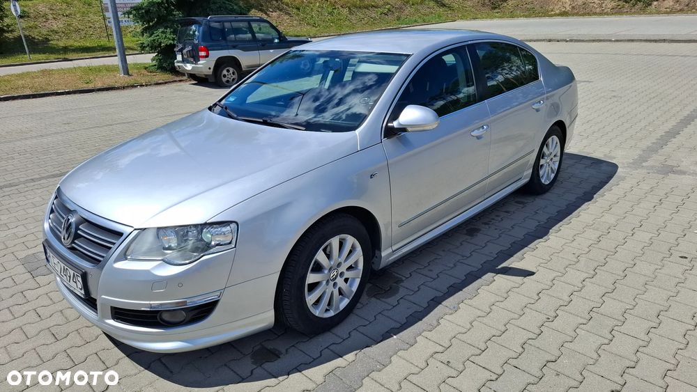 Volkswagen Passat 1.8 TSI Comfortline - 1