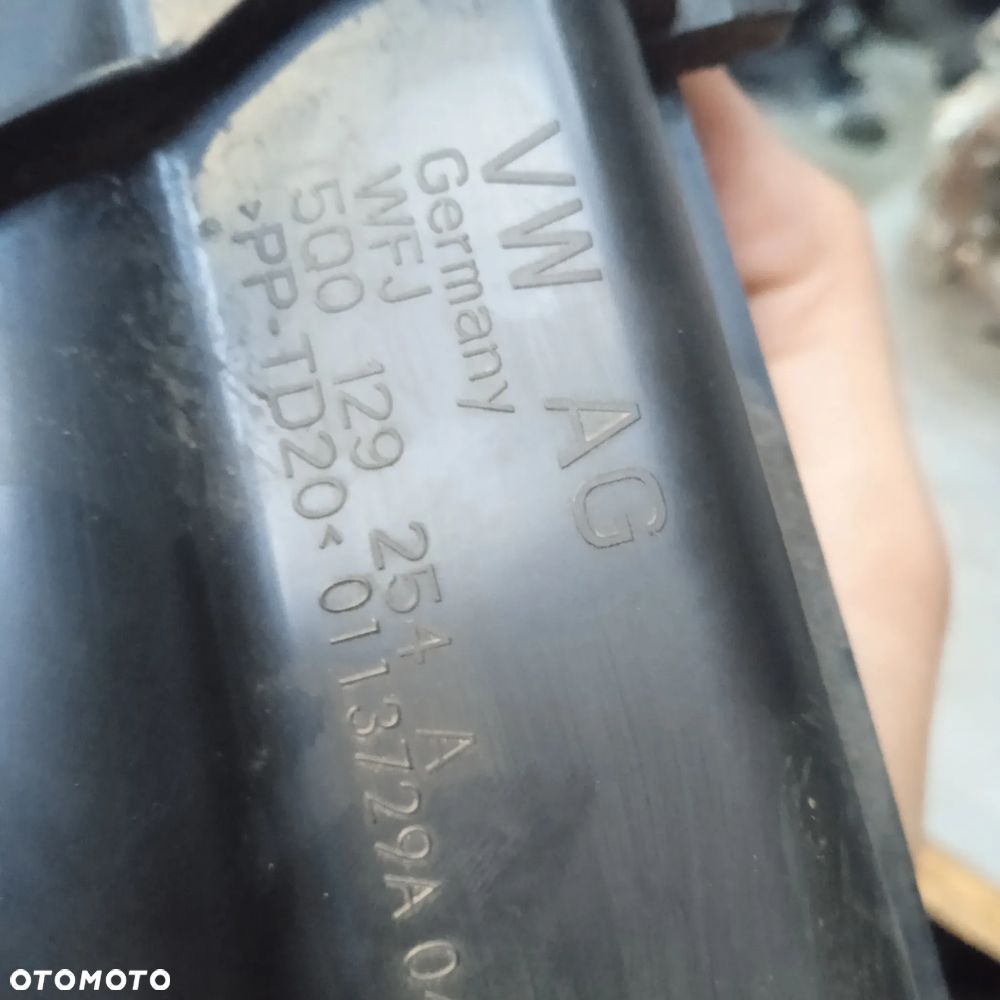 Łapacz powietrza 5Q0129254A - 3