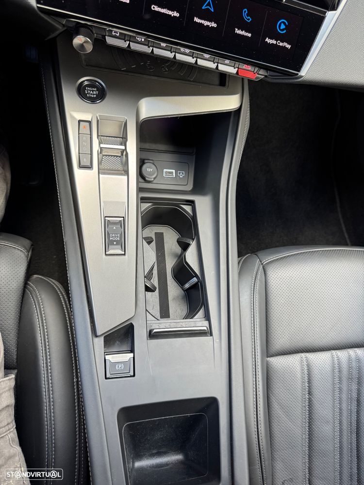 Peugeot 308 SW 1.6 Hybrid Allure Pack e-EAT8 - 24