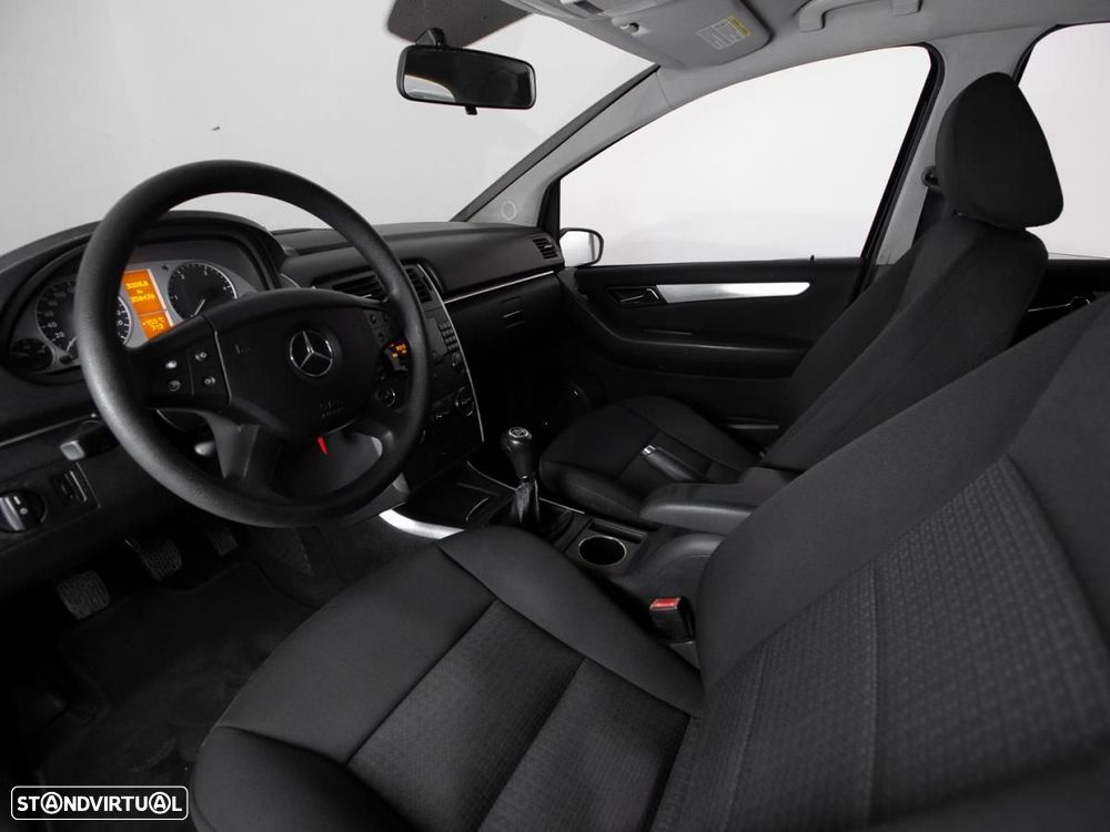 Mercedes-Benz B 180 CDi - 6
