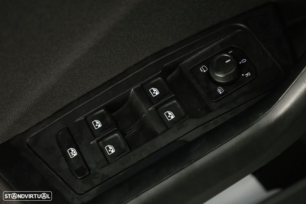 VW T-Roc 1.0 TSI T-ROC@pt - 17
