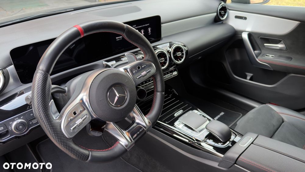 Mercedes-Benz Klasa A 35 AMG 4-Matic 7G-DCT - 7