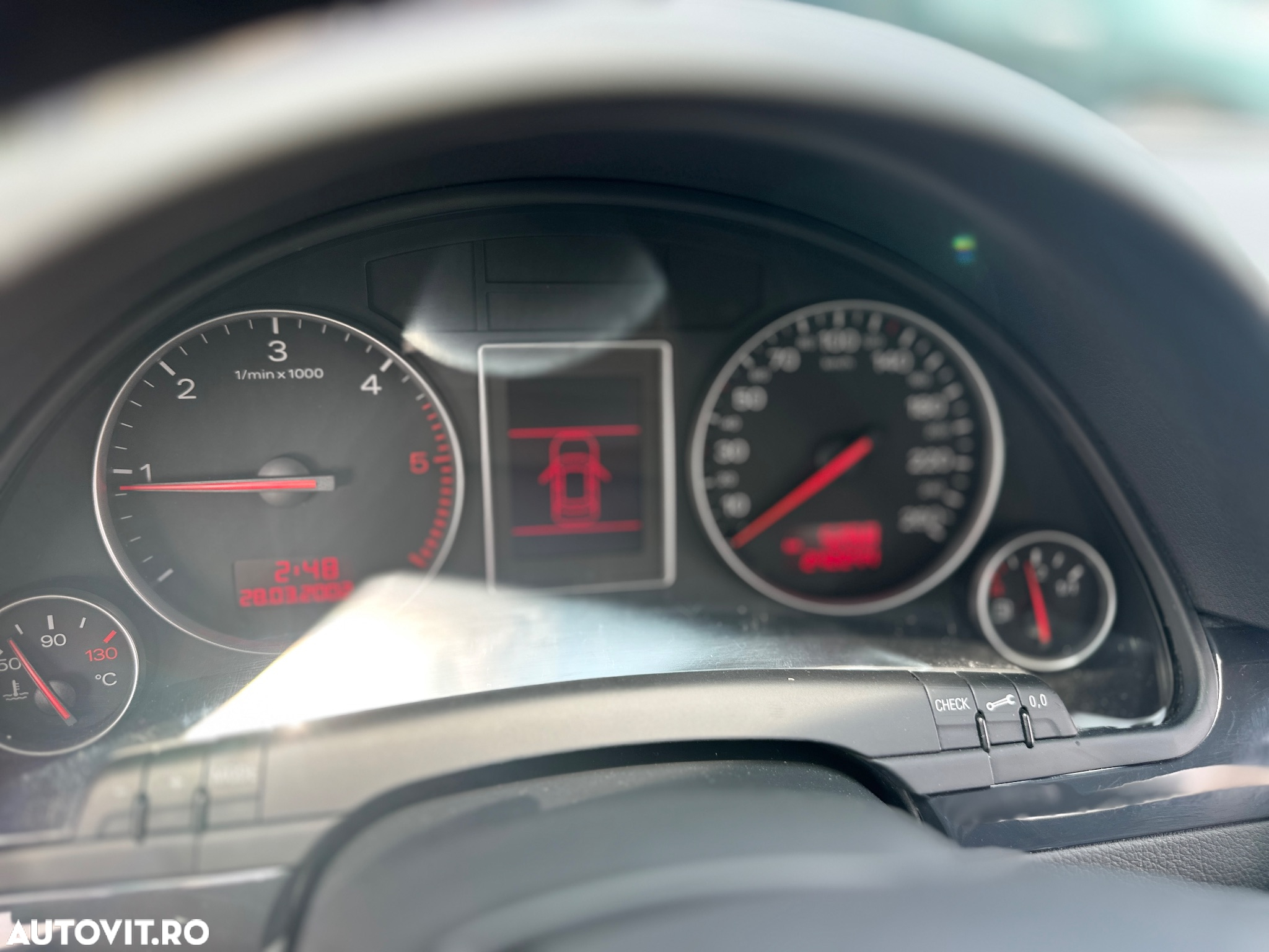 Audi A4 1.9 TDI Avant - 10